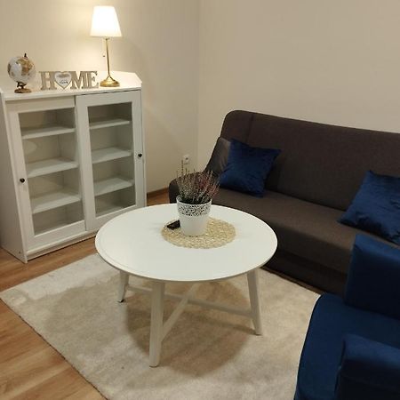 Havel Apartment Ополе Екстериор снимка