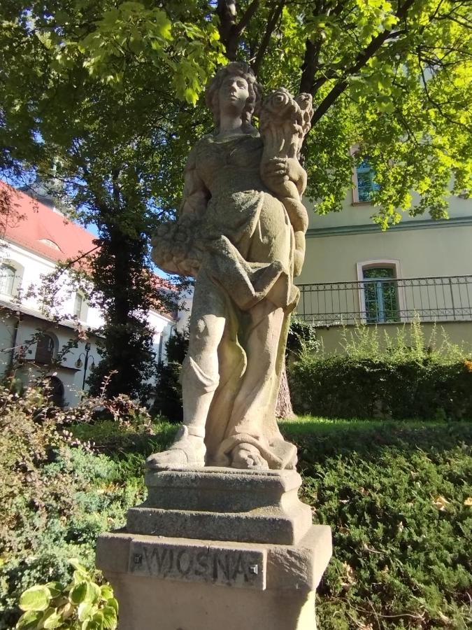 Havel Apartment Ополе Екстериор снимка